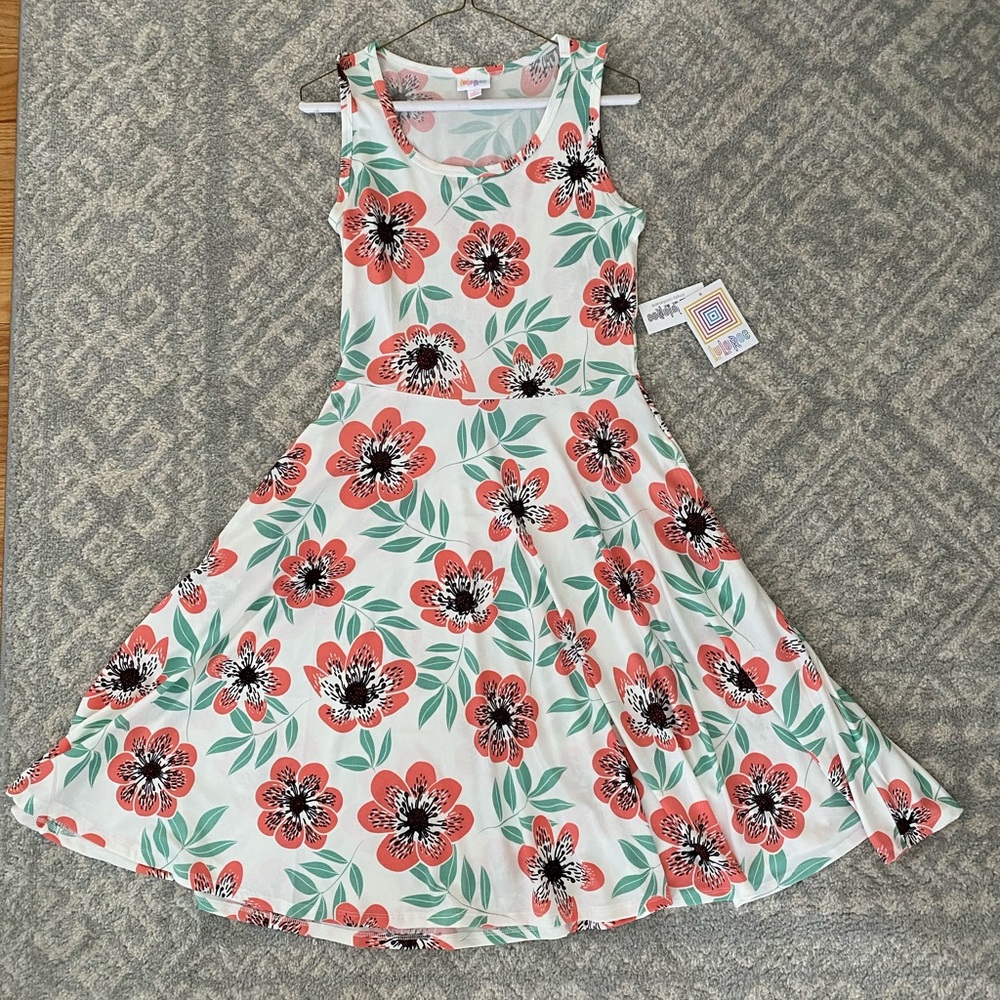 Lularoe Nicki BNWT